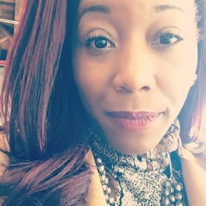 Meet your Posher, Jillian